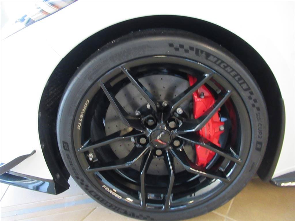 New 2026 Chevrolet Corvette Z06 w/ Z07 Performance Package RWD image 7