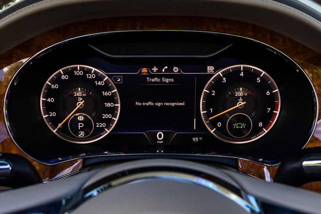 Used 2022 Bentley Continental GT AWD/4WD image 16