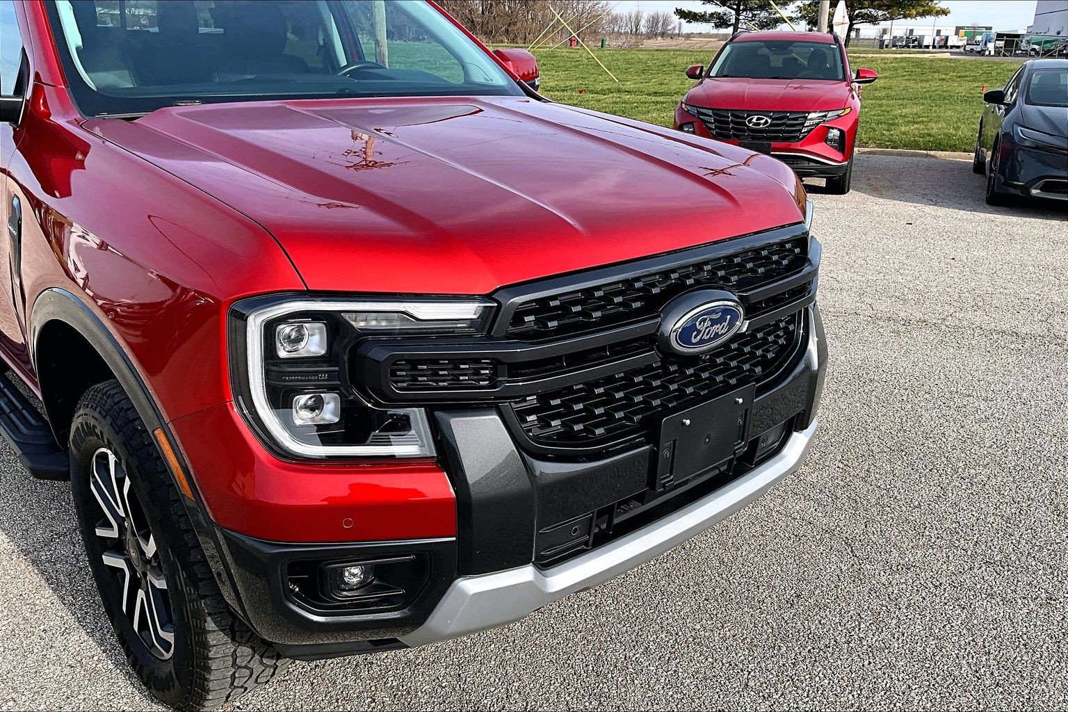 Used 2024 Ford Ranger Lariat w/ Advanced Towing Package image 3