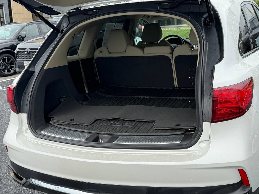 Used 2020 Acura MDX SH-AWD image 19