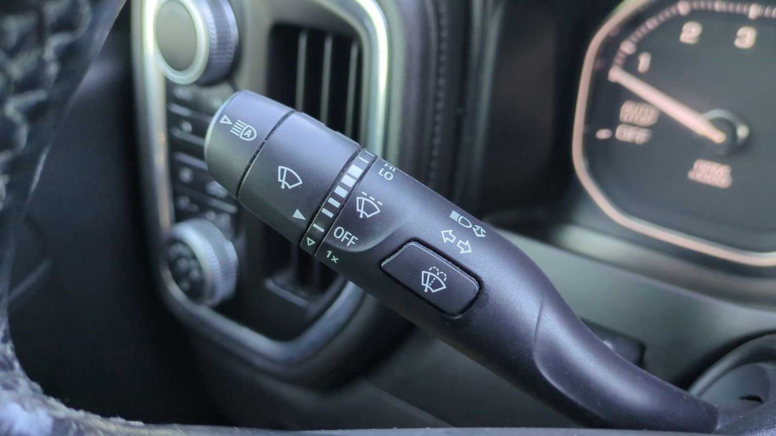 Used 2019 GMC Sierra 1500 Denali image 25