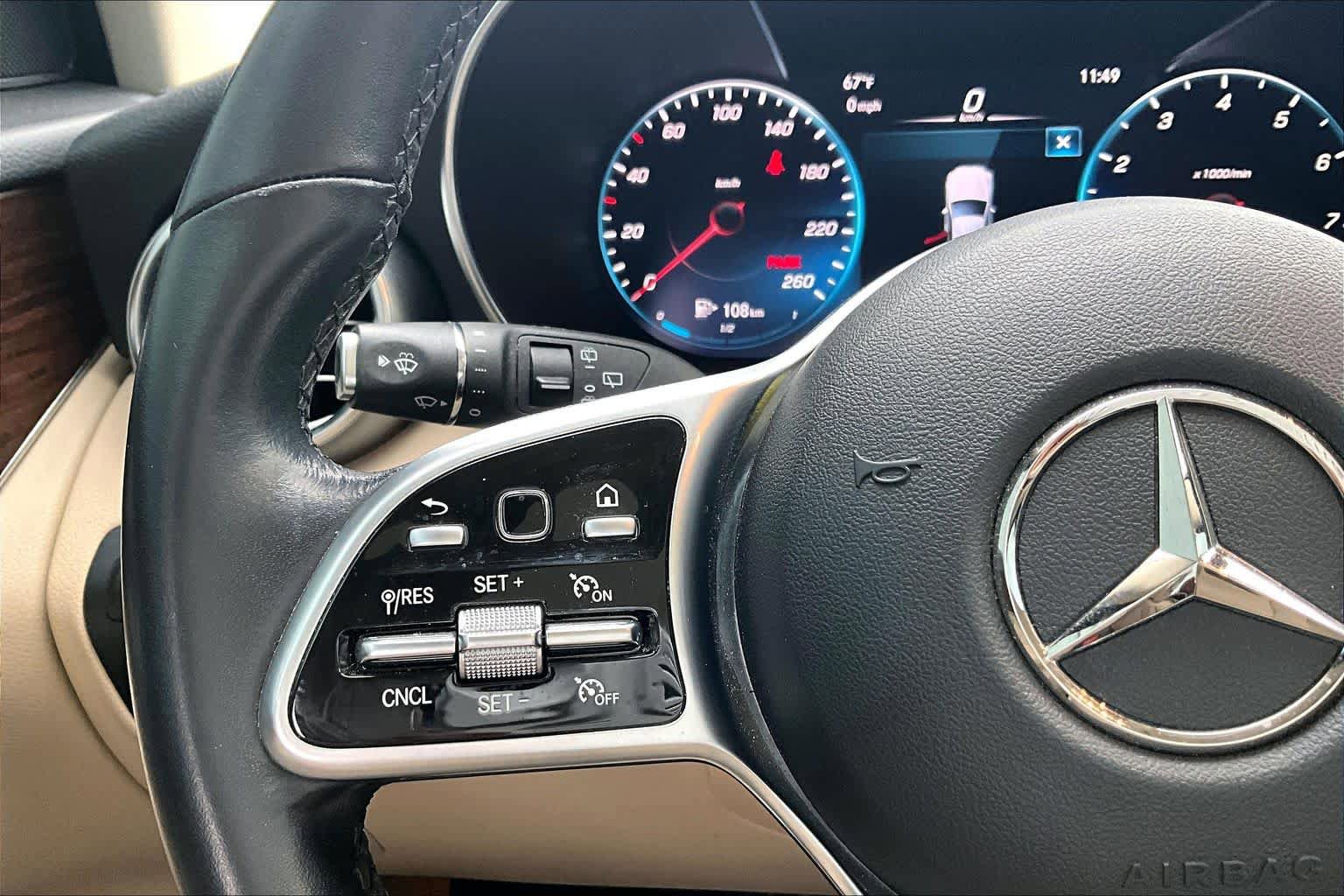 Used 2022 Mercedes-Benz GLC 300 image 23