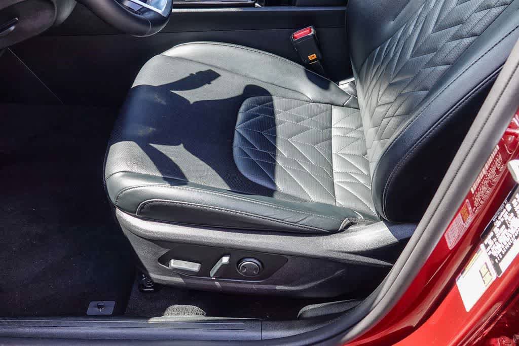 Certified 2023 Kia Sportage X-Line w/ X-Line Premium Package image 20