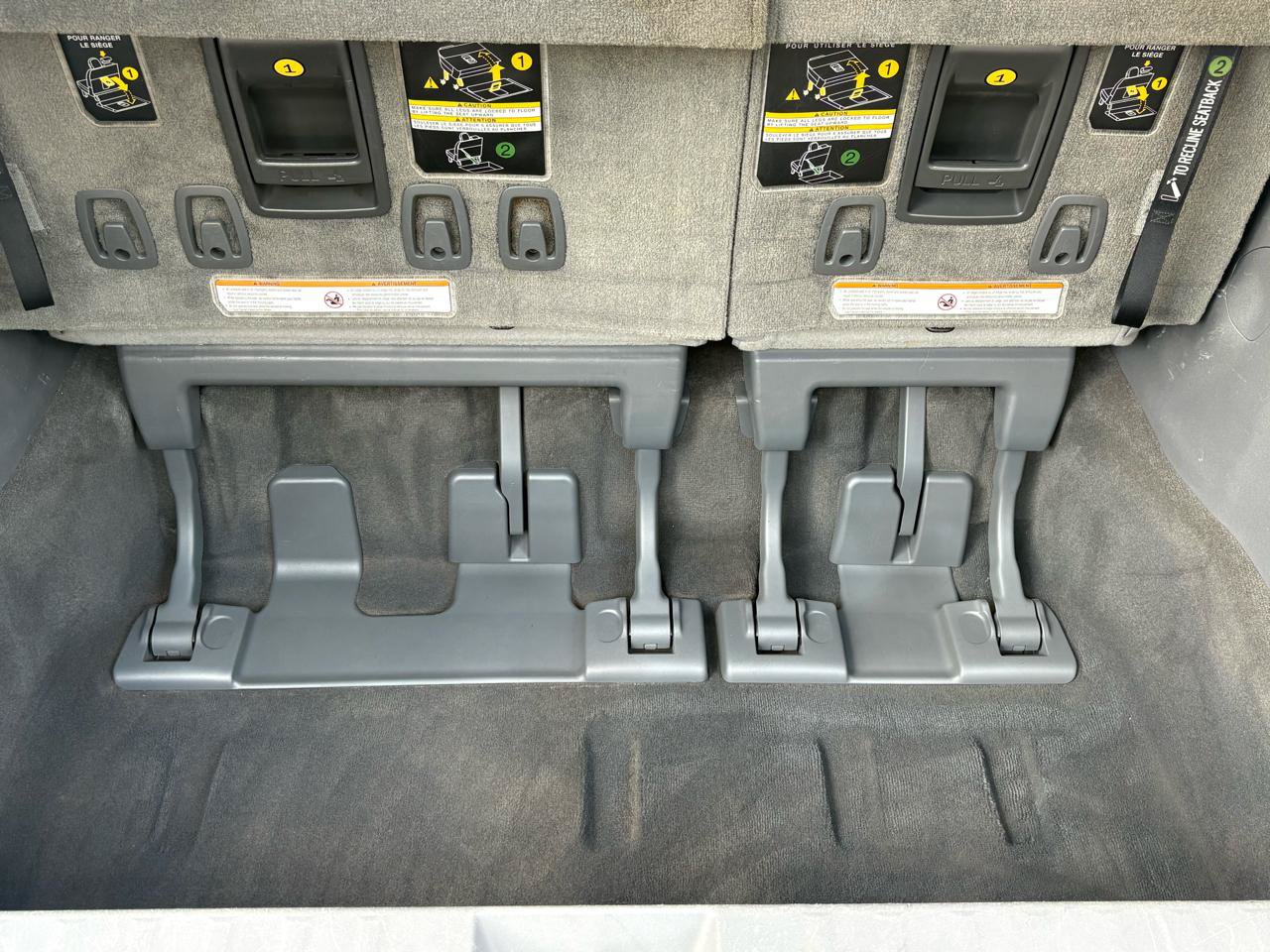 Used 2015 Toyota Sienna XLE w/ XLE Navigation Package FWD image 38