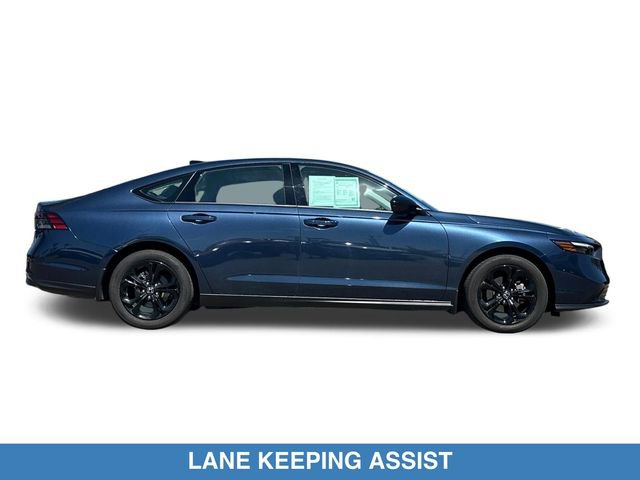 Certified 2025 Honda Accord SE image 5