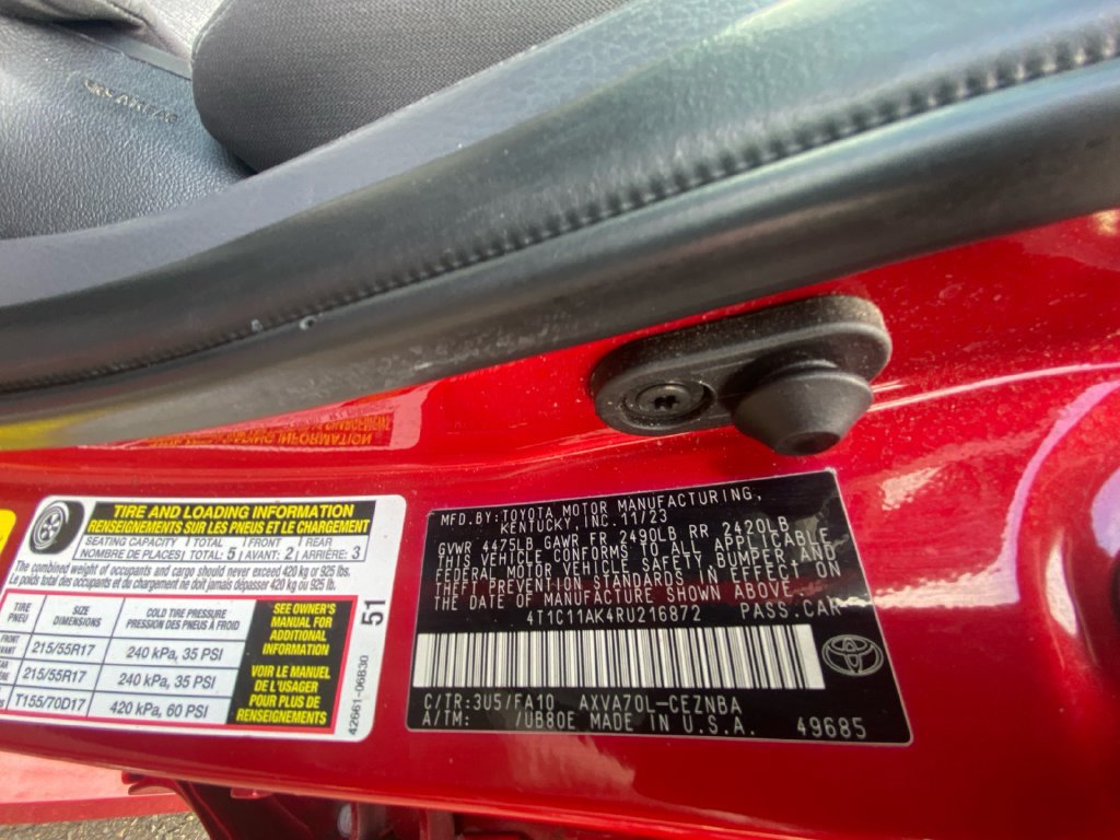 Used 2024 Toyota Camry LE FWD image 28