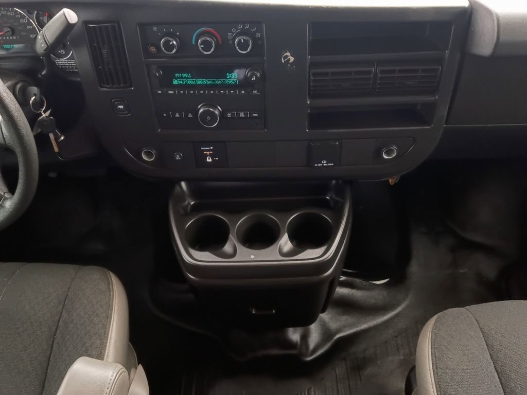 Used 2021 Chevrolet Express 2500 w/ Driver Convenience Package image 3