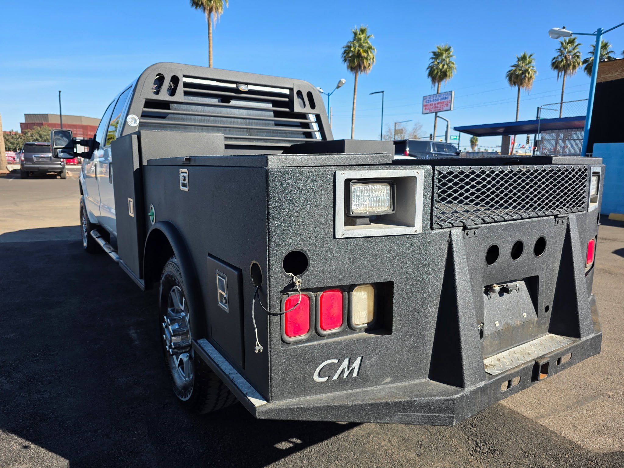 Used 2009 Ford F250 XL AWD/4WD image 5