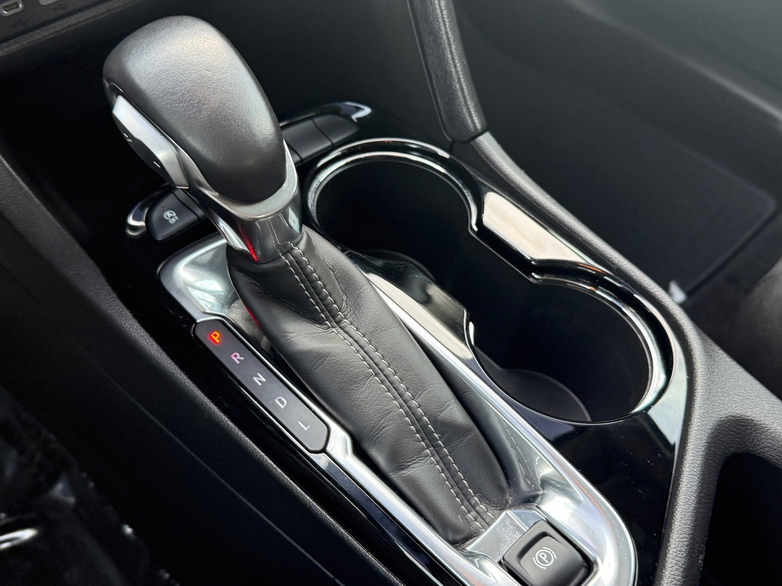 Used 2022 Buick Encore GX Select w/ Advanced Technology Package image 22