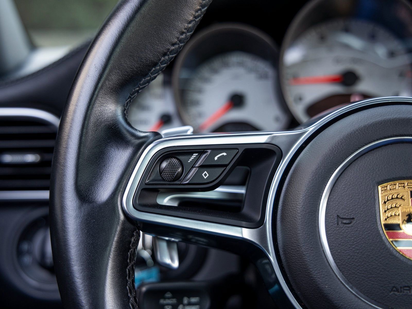 Used 2008 Porsche 911 Turbo image 38