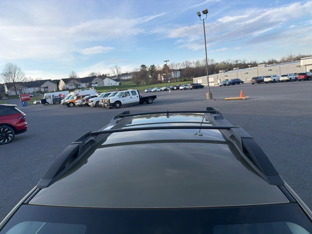 Certified 2025 Subaru Outback Premium image 9