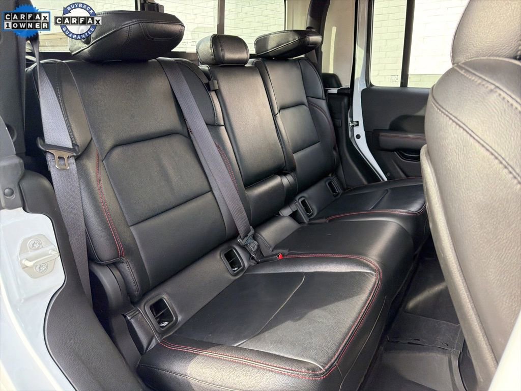 Used 2023 Jeep Gladiator Rubicon w/ Cold Weather Group image 12