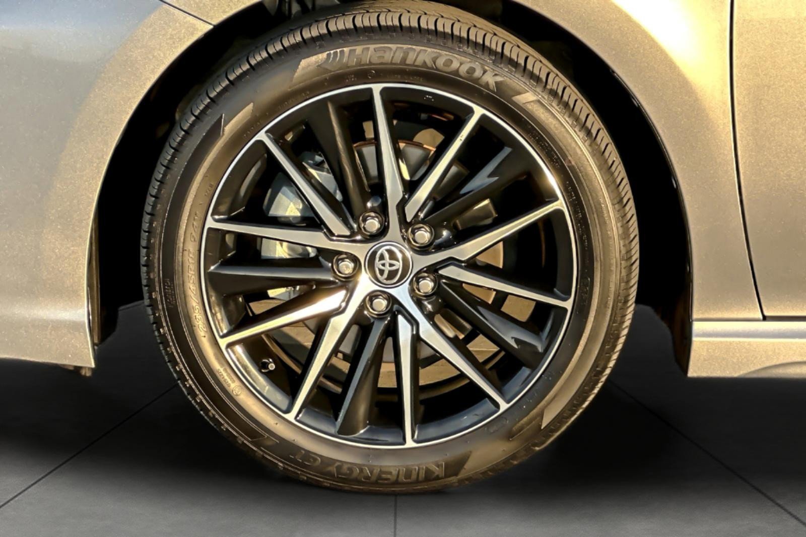 Certified 2023 Toyota Camry SE image 23