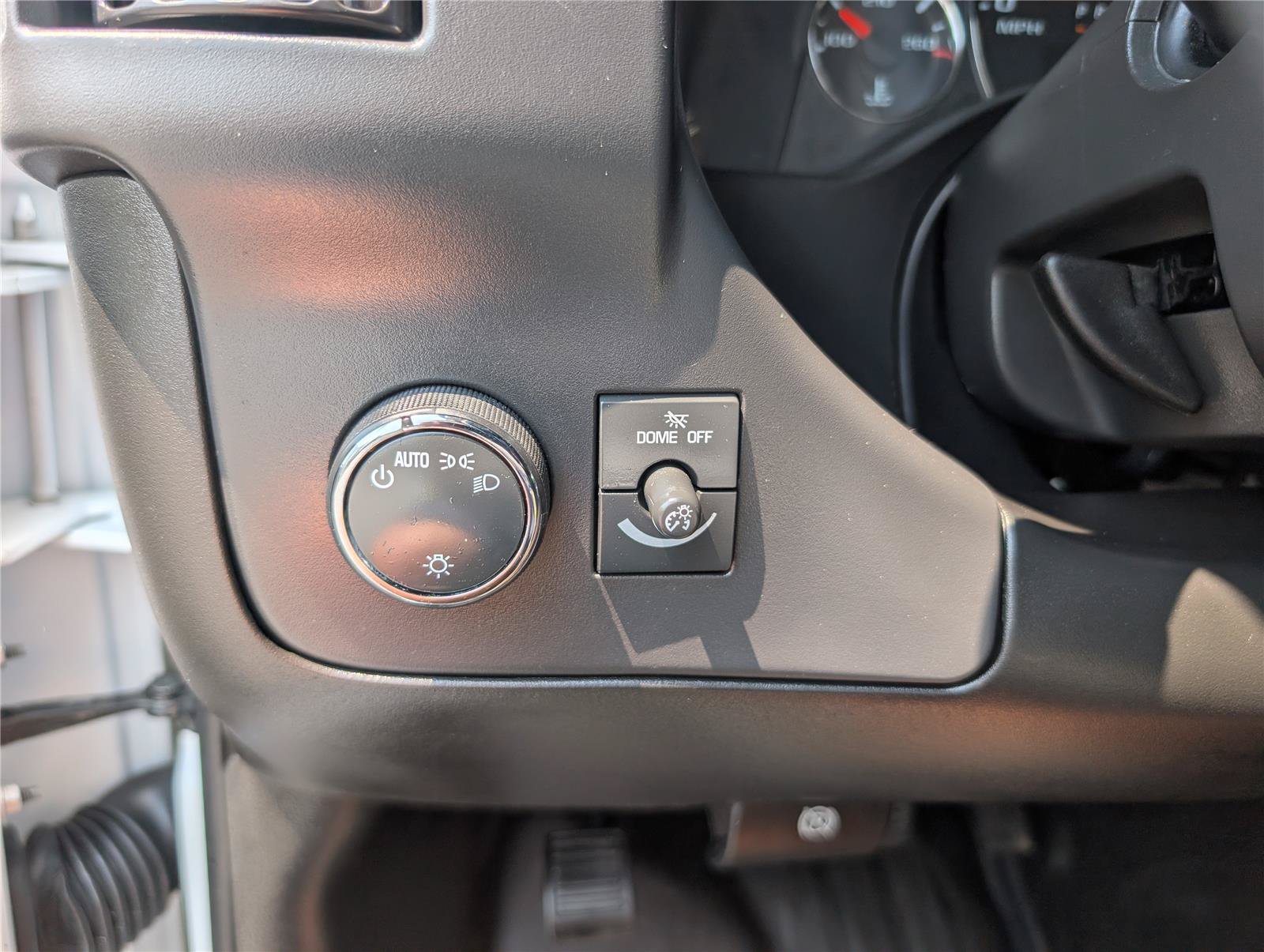 Used 2025 GMC Savana 2500 w/ Driver Convenience Package RWD image 18