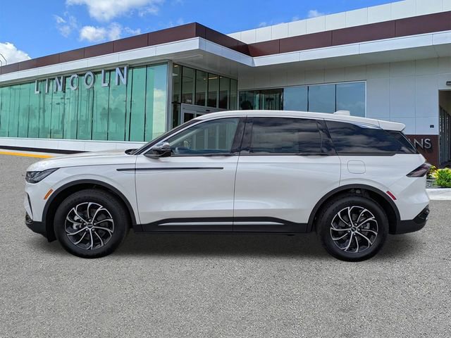 New 2026 Lincoln Nautilus Premier image 7