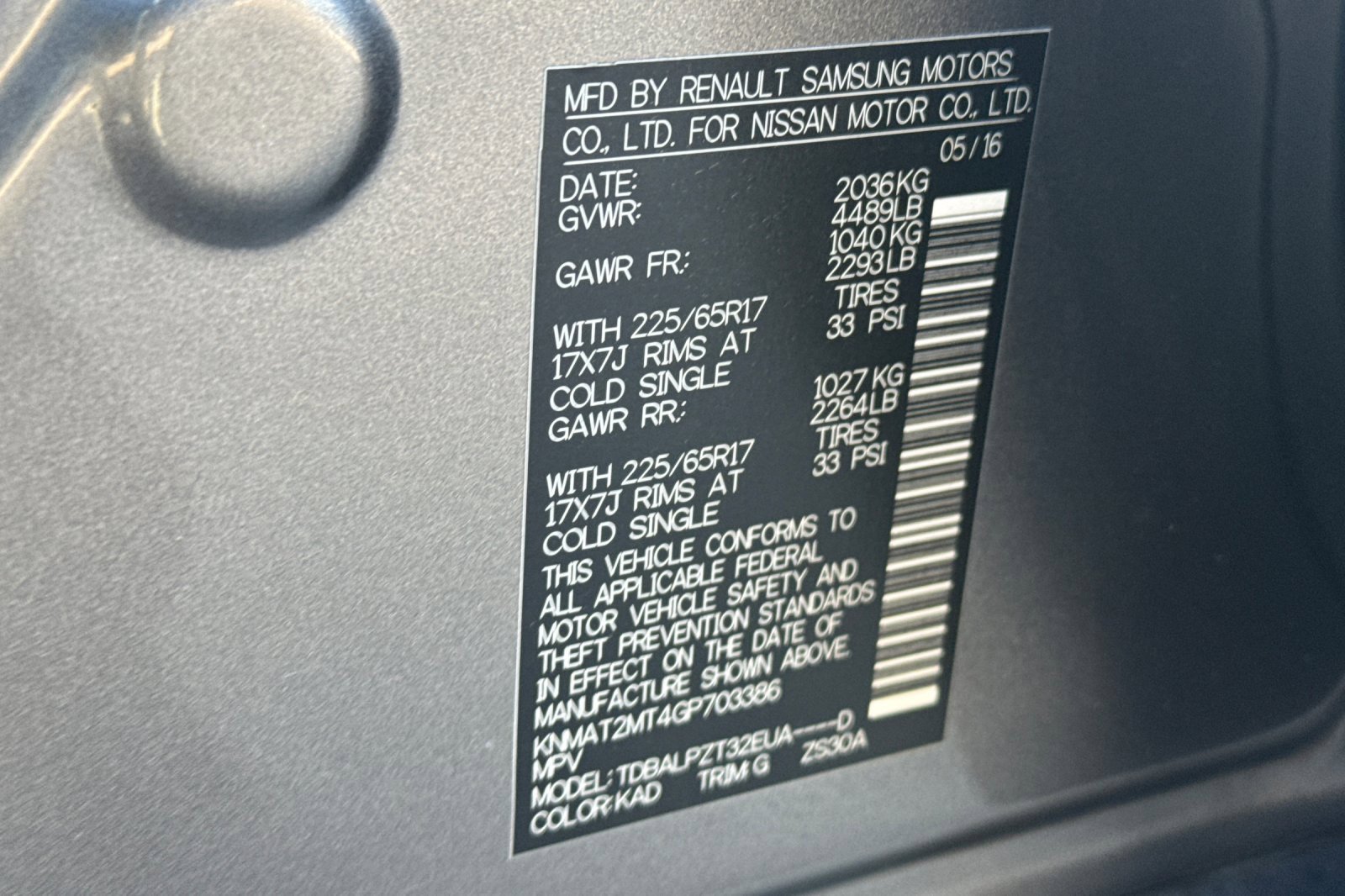 Used 2016 Nissan Rogue S FWD image 32