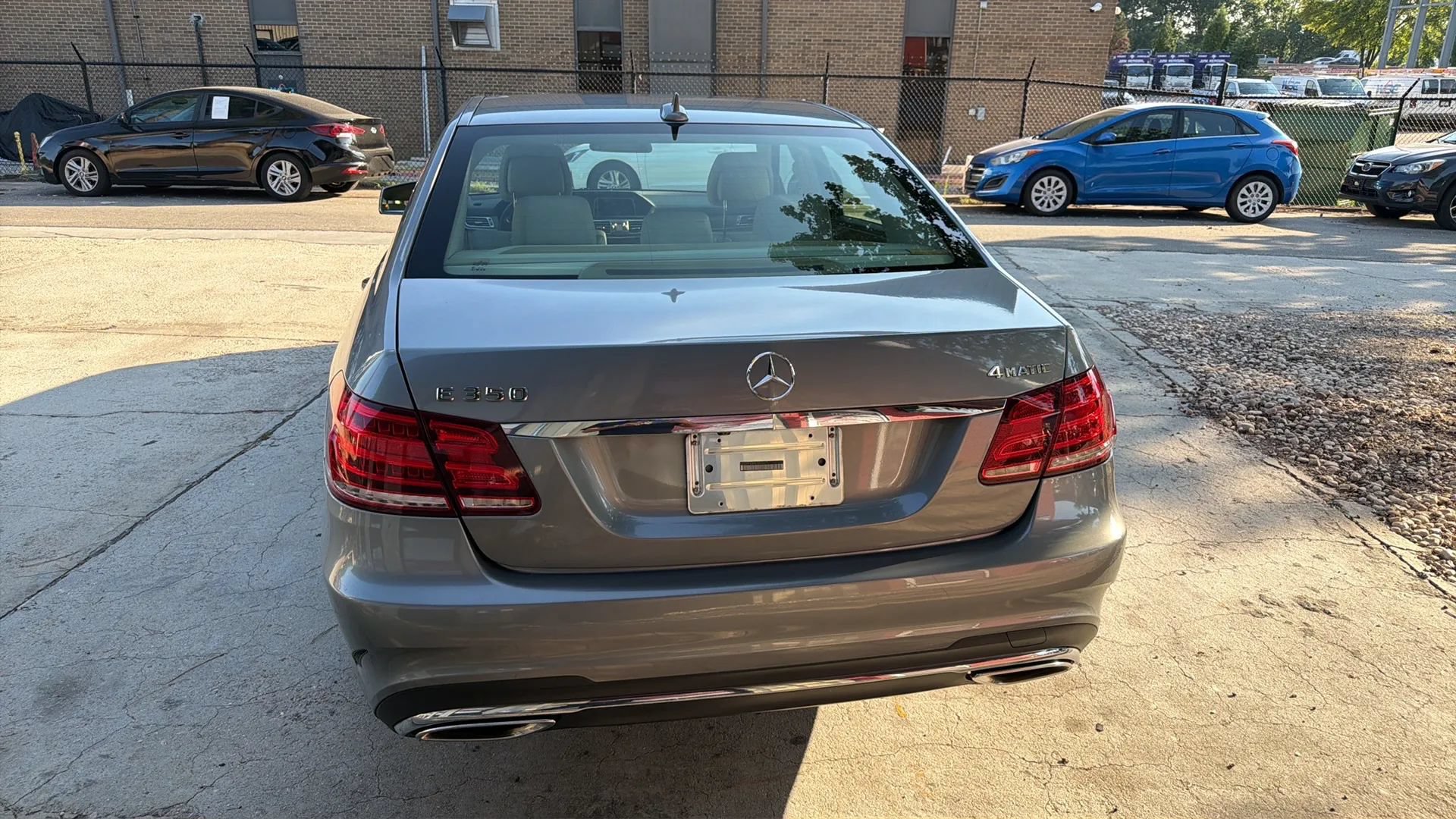Used 2014 Mercedes-Benz E 350 4MATIC Sedan image 4