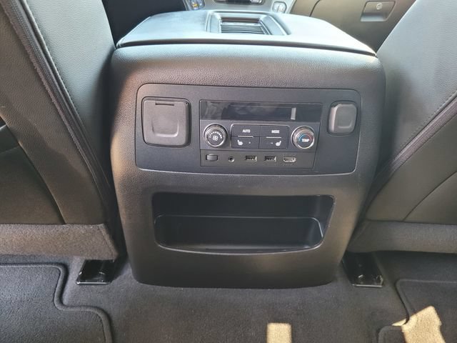 Used 2020 Chevrolet Tahoe Premier AWD/4WD image 15