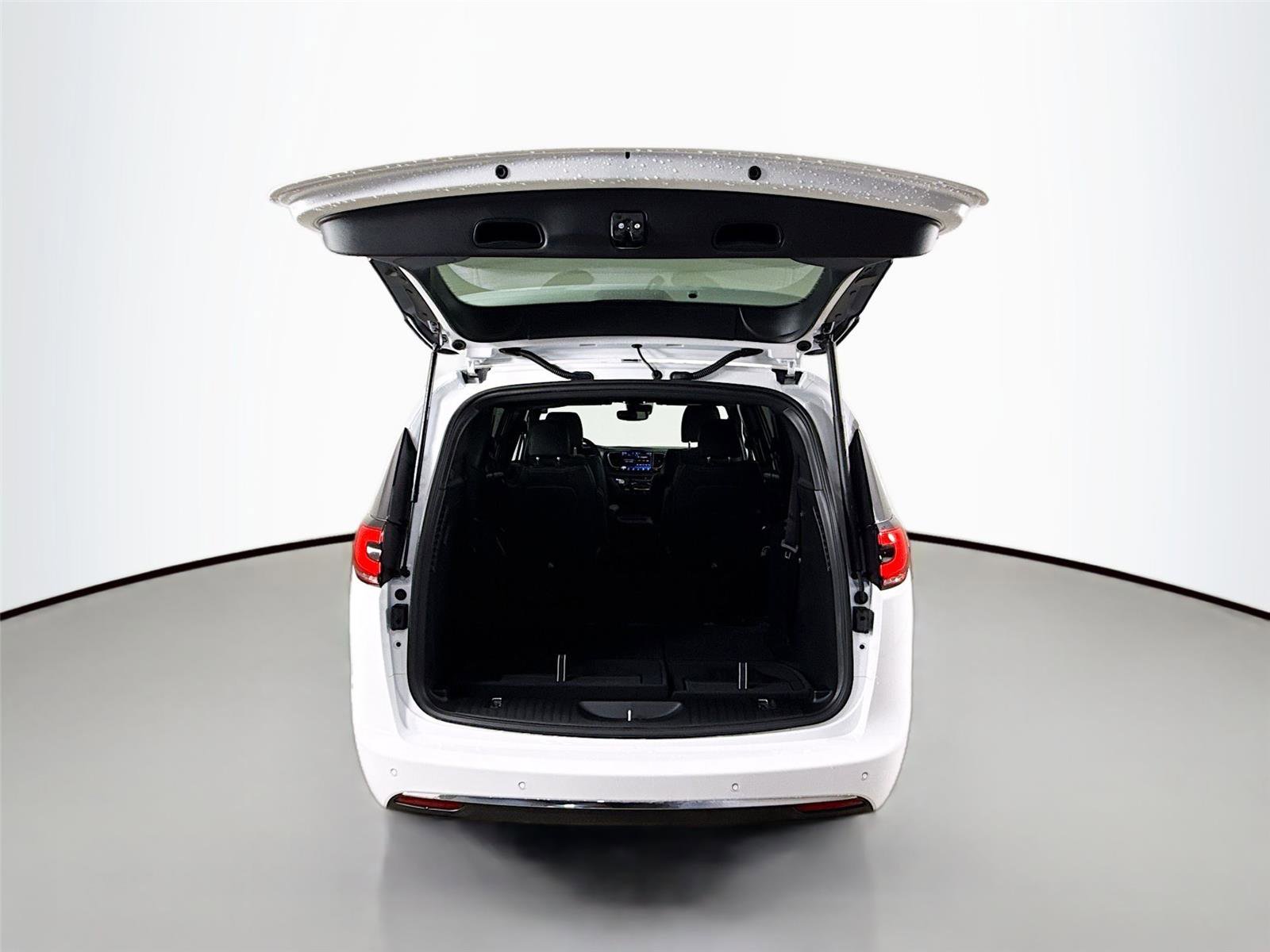 New 2026 Chrysler Pacifica Select image 29