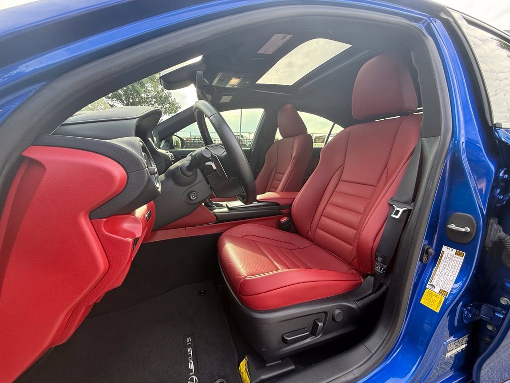 Certified 2024 Lexus IS 500 RWD image 21