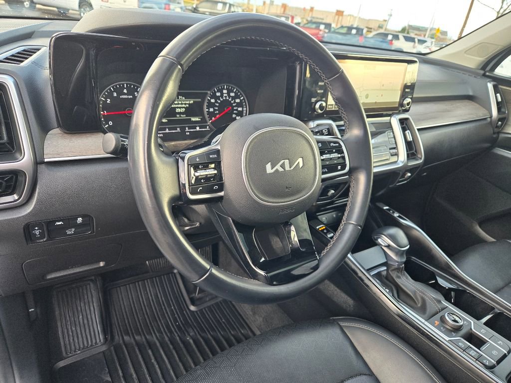 Used 2022 Kia Sorento X-Line EX image 19