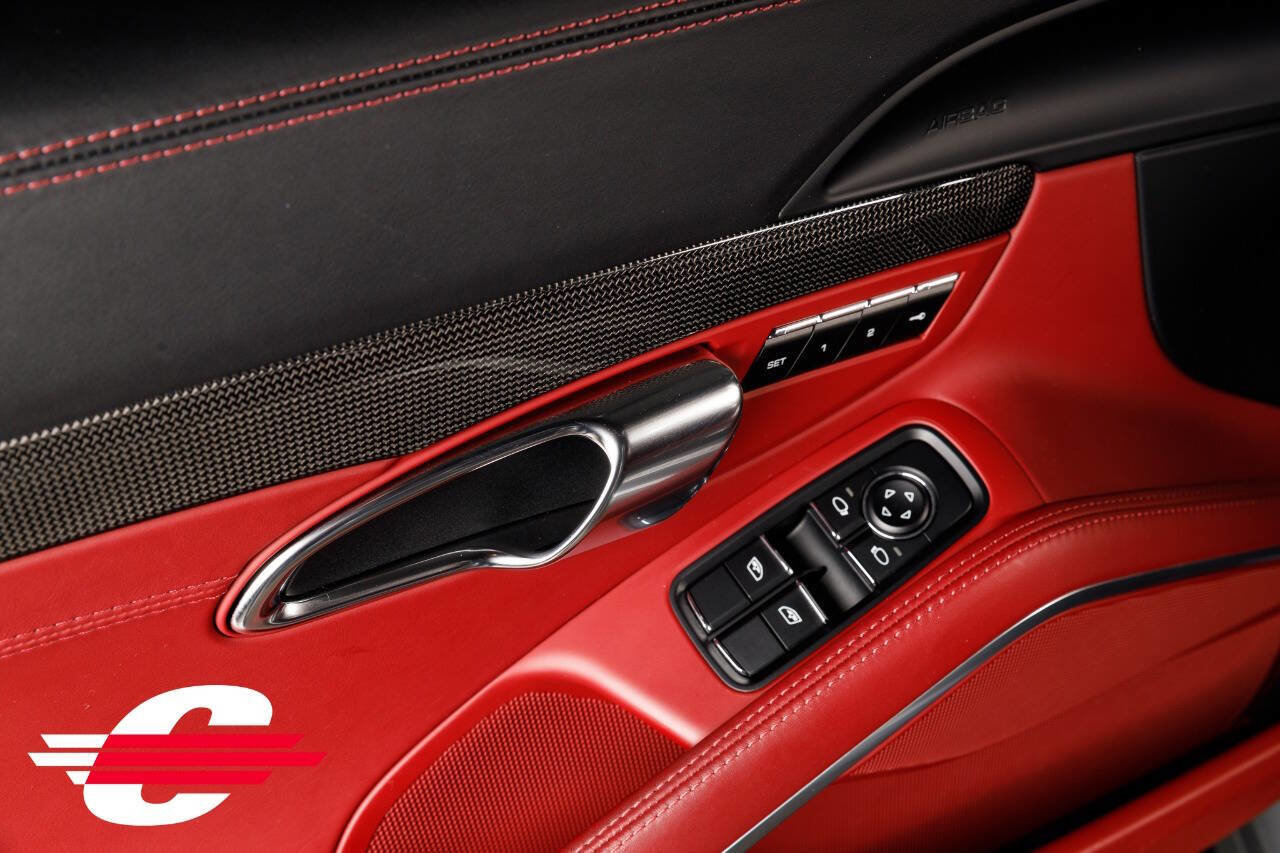 Used 2017 Porsche 911 Carrera 4S image 17