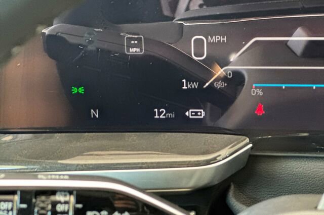 New 2025 Cadillac Escalade IQ Sport 2 w/ LPO, ONYX Package image 29