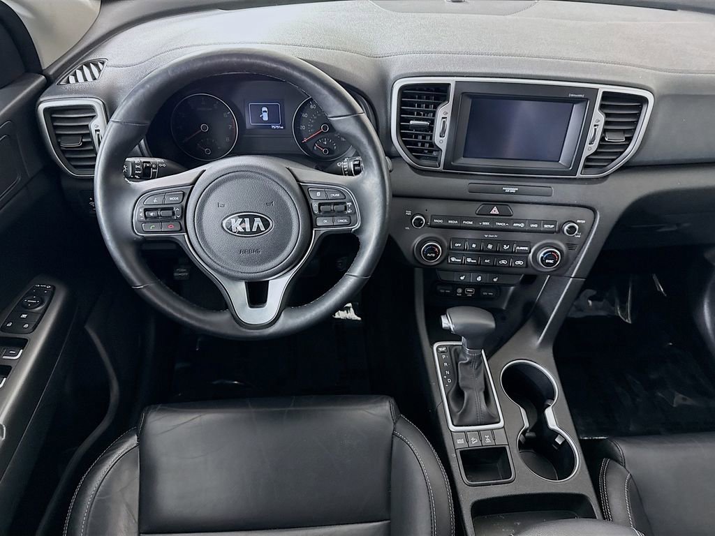Used 2017 Kia Sportage EX w/ EX Premium Package image 3