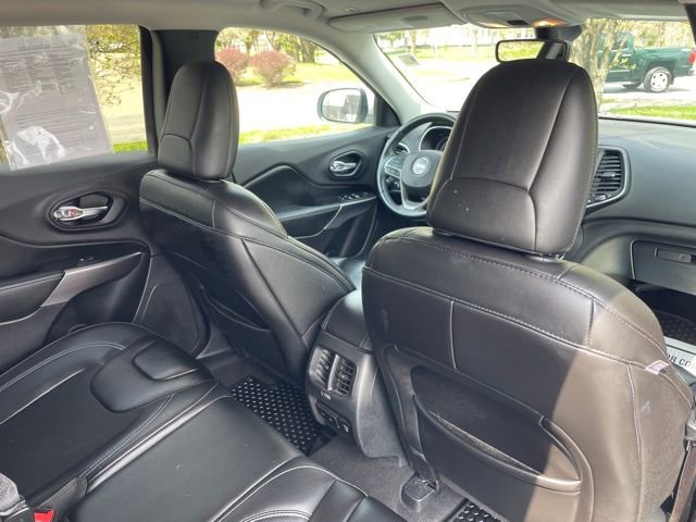 Used 2019 Jeep Cherokee Latitude Plus w/ Comfort/Convenience Group image 33