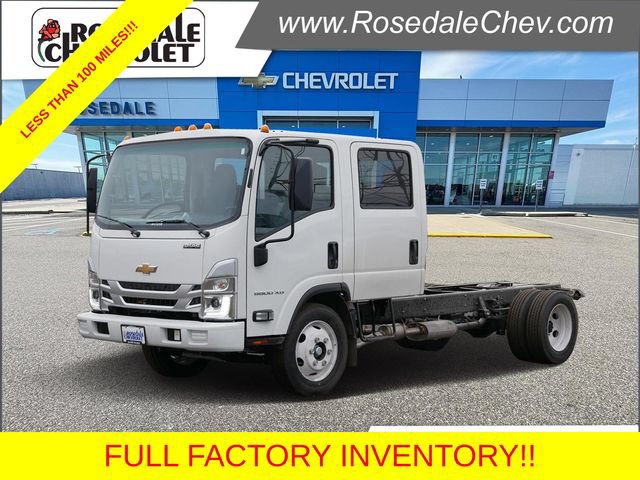 Used 2024 Chevrolet Low Cab Forward 5500XG RWD image 1
