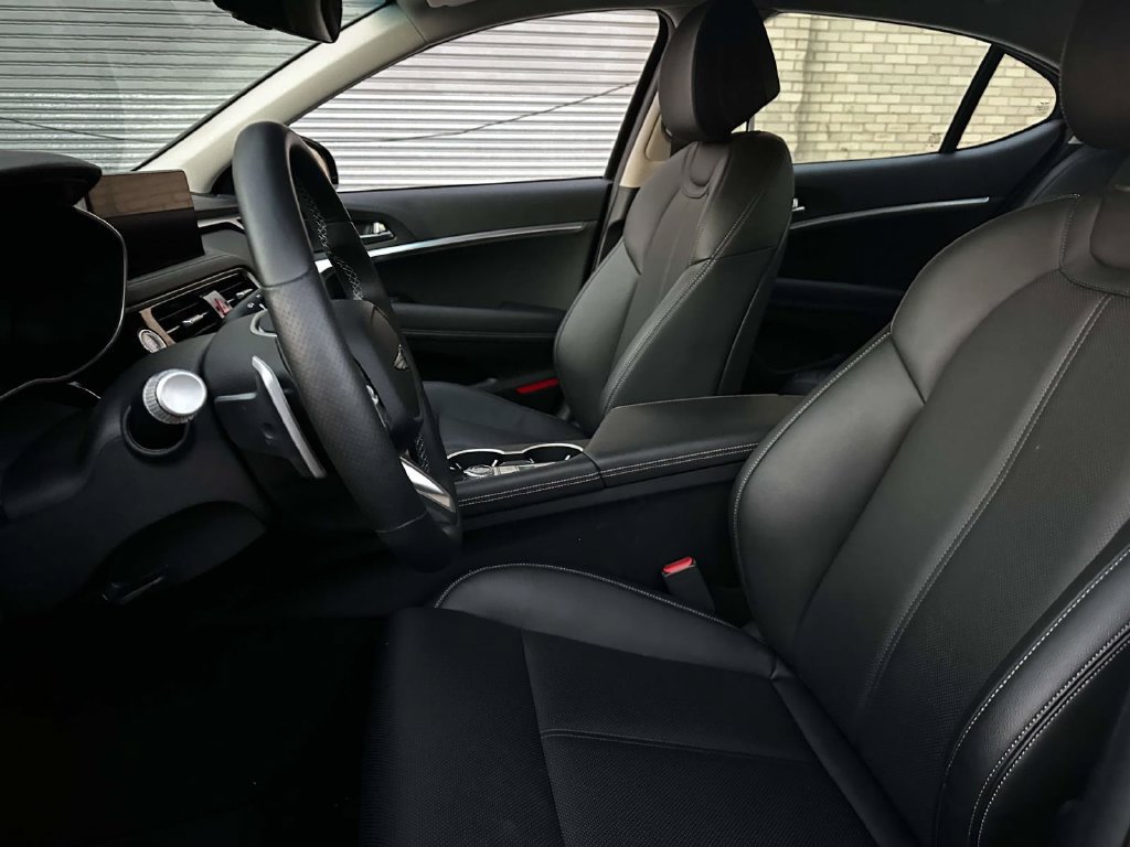Used 2026 Genesis G70 2.5T AWD/4WD image 15