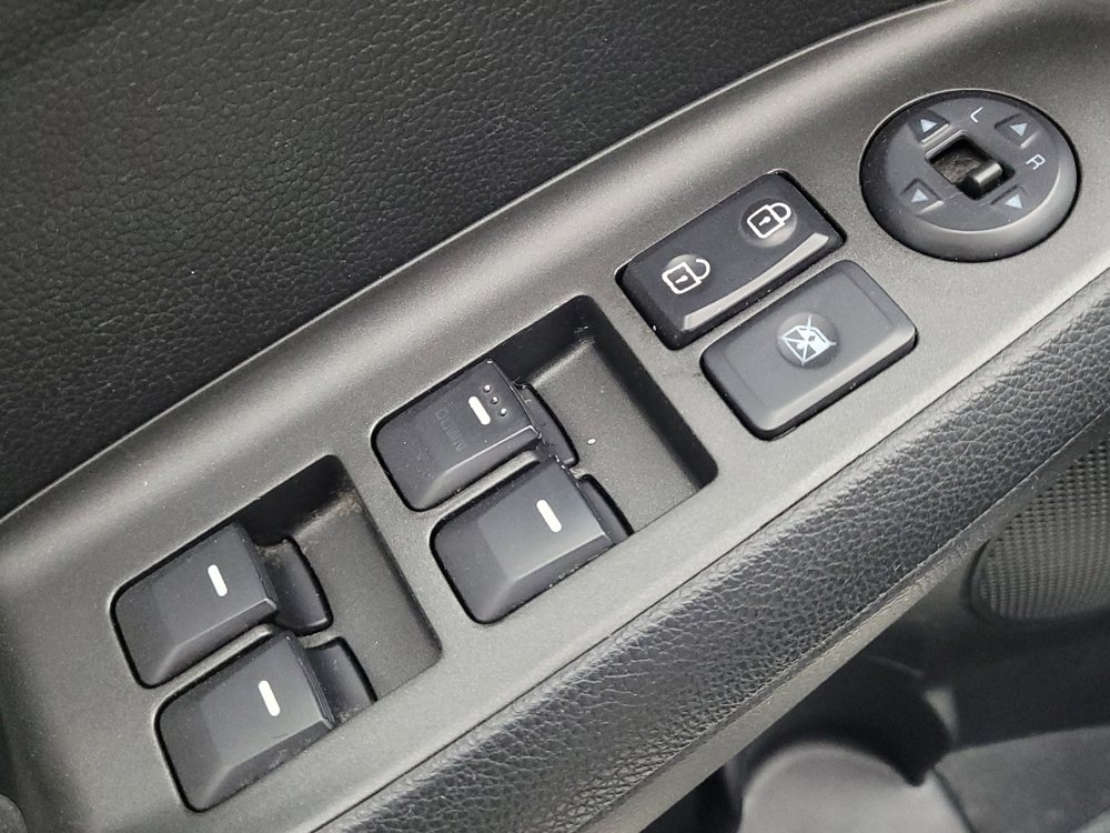Used 2016 Kia Forte LX FWD image 27