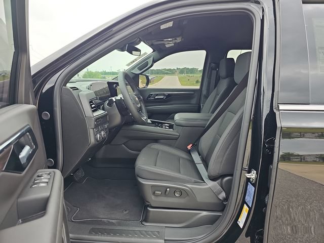 New 2026 Chevrolet Suburban LS w/ Max Trailering Package AWD/4WD image 19