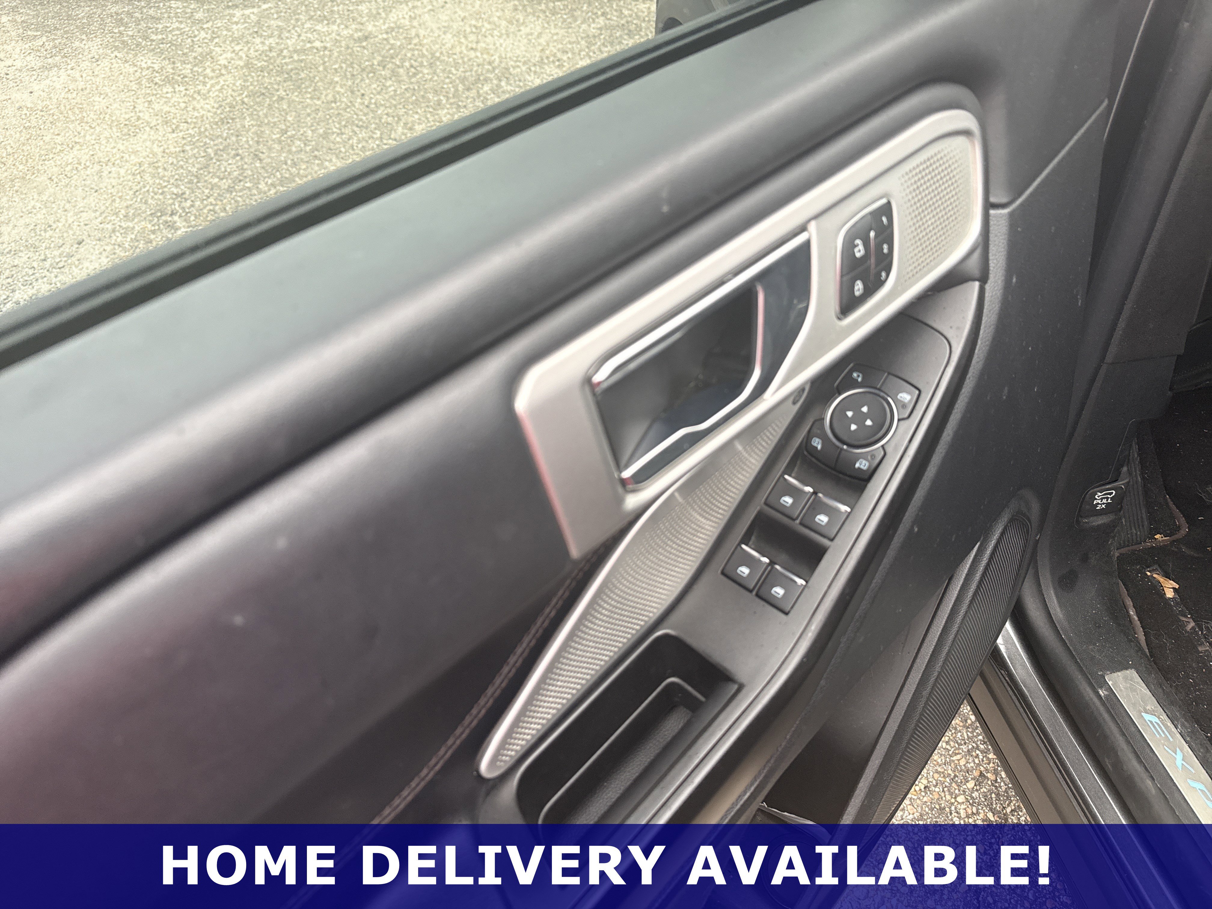 Used 2020 Ford Explorer Platinum w/ Premium Technology Package image 14