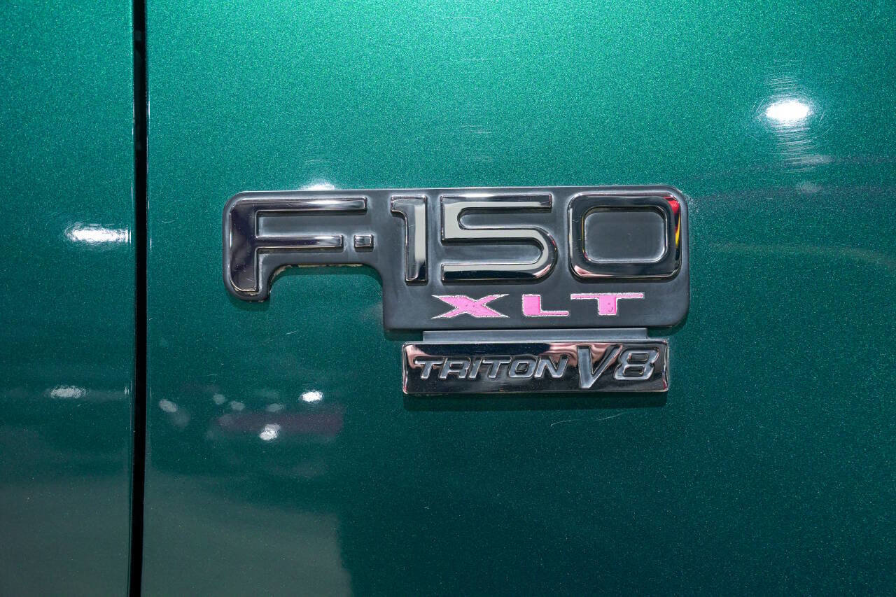Used 1998 Ford F150 XLT image 25