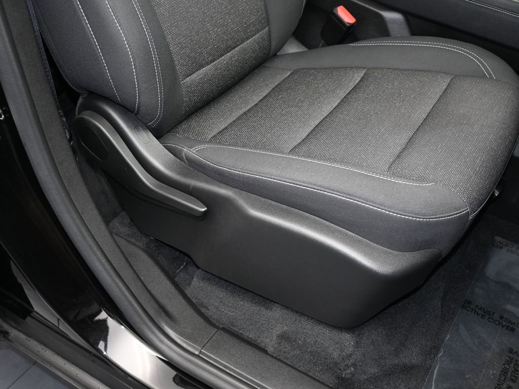 Used 2024 Chevrolet Traverse LS image 49