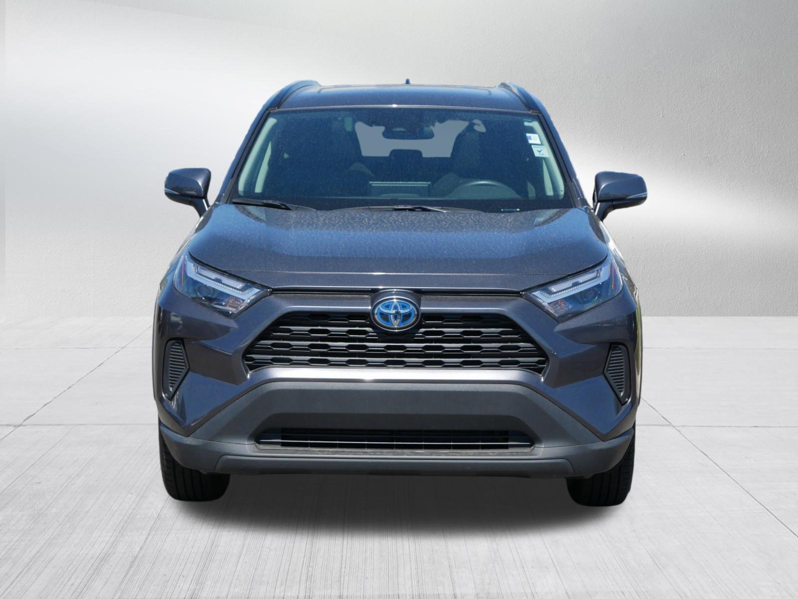Used 2023 Toyota RAV4 XLE w/ Convenience Package AWD/4WD image 2