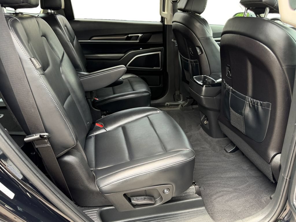 Certified 2024 Kia Telluride S w/ S Sunroof Package FWD image 9