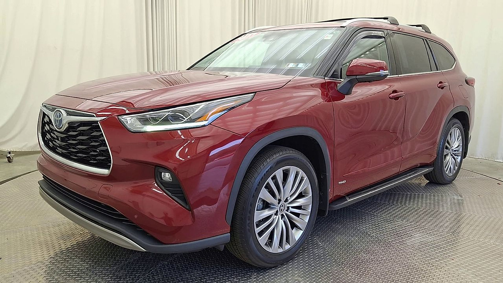 Used 2023 Toyota Highlander Platinum AWD/4WD image 7