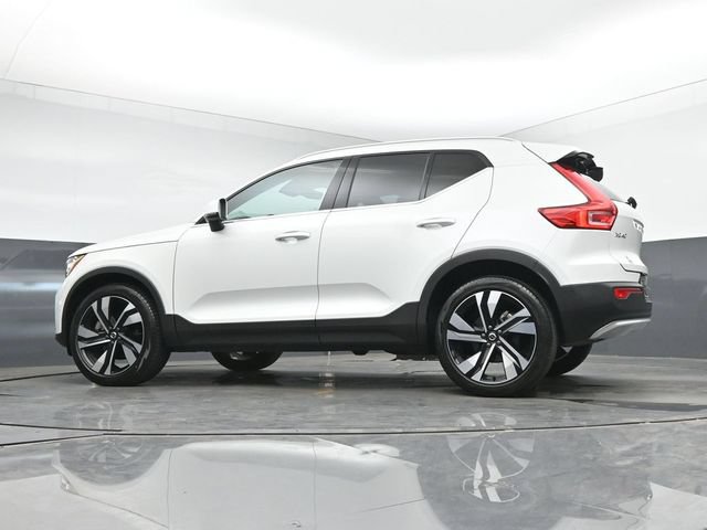 Used 2023 Volvo XC40 B5 Ultimate w/ Protection Package Premier AWD/4WD image 41