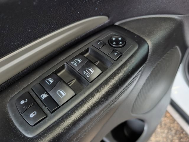 Used 2020 Dodge Durango SXT image 16