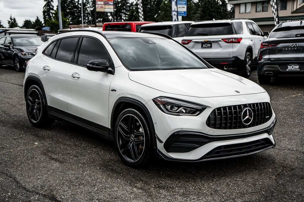 Used 2022 Mercedes-Benz GLA 35 AMG 4MATIC image 4