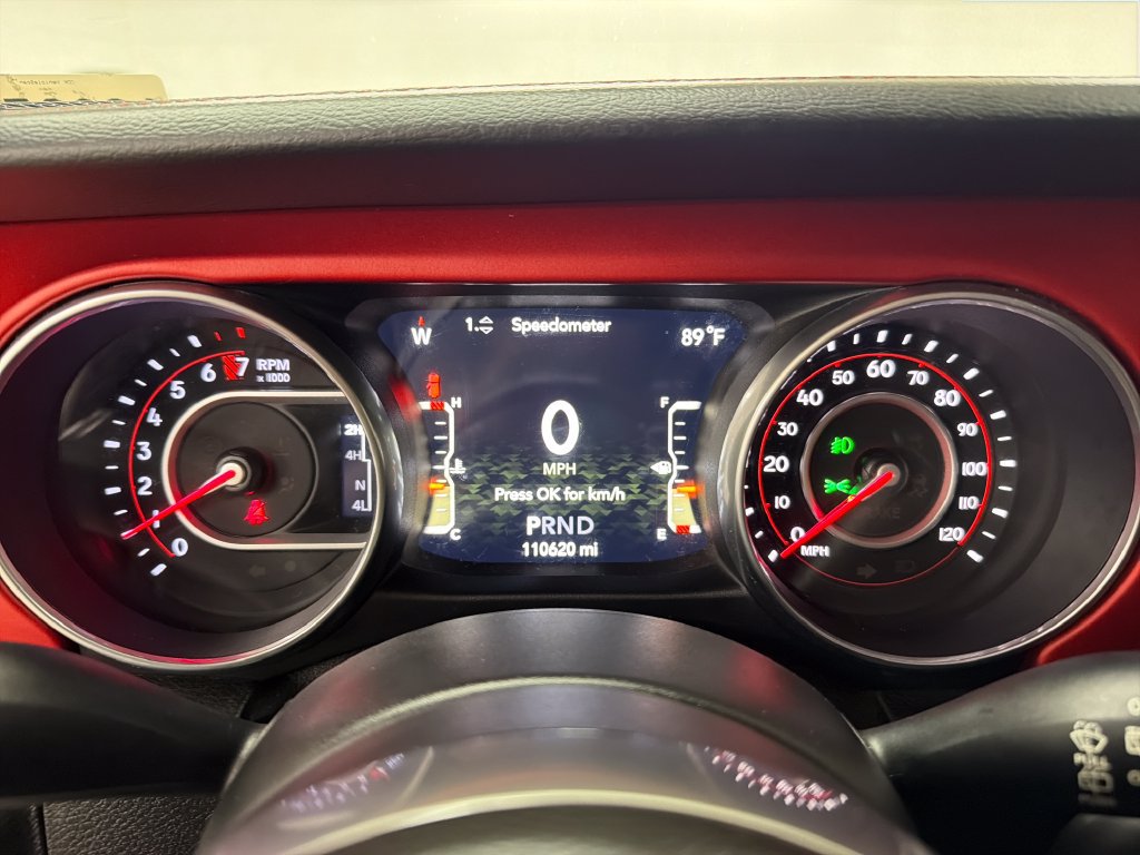 Used 2018 Jeep Wrangler Unlimited Rubicon w/ LED Lighting Group AWD/4WD image 23