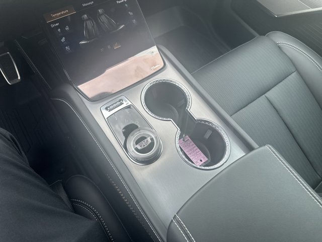 New 2026 Cadillac Vistiq Sport w/ LPO, Floor Liner Package image 21