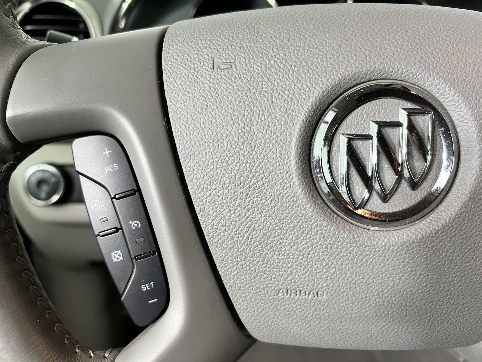 Used 2017 Buick Enclave Premium w/ Trailering Package image 31