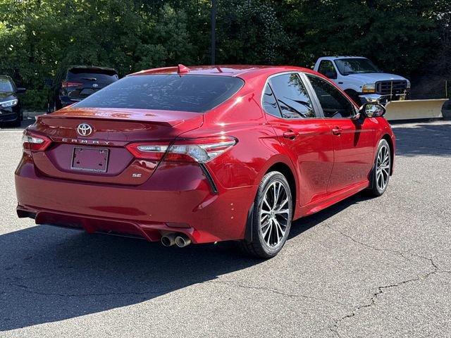 Used 2019 Toyota Camry SE w/ Convenience Package FWD image 2