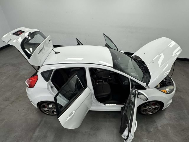 Used 2015 Ford Fiesta ST FWD image 14
