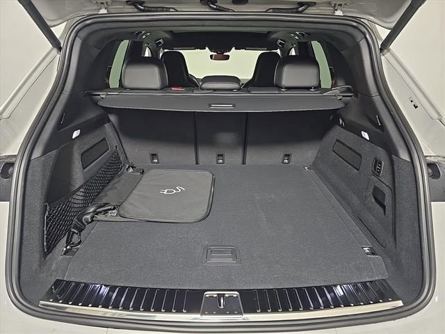 New 2026 Porsche Cayenne Turbo image 13