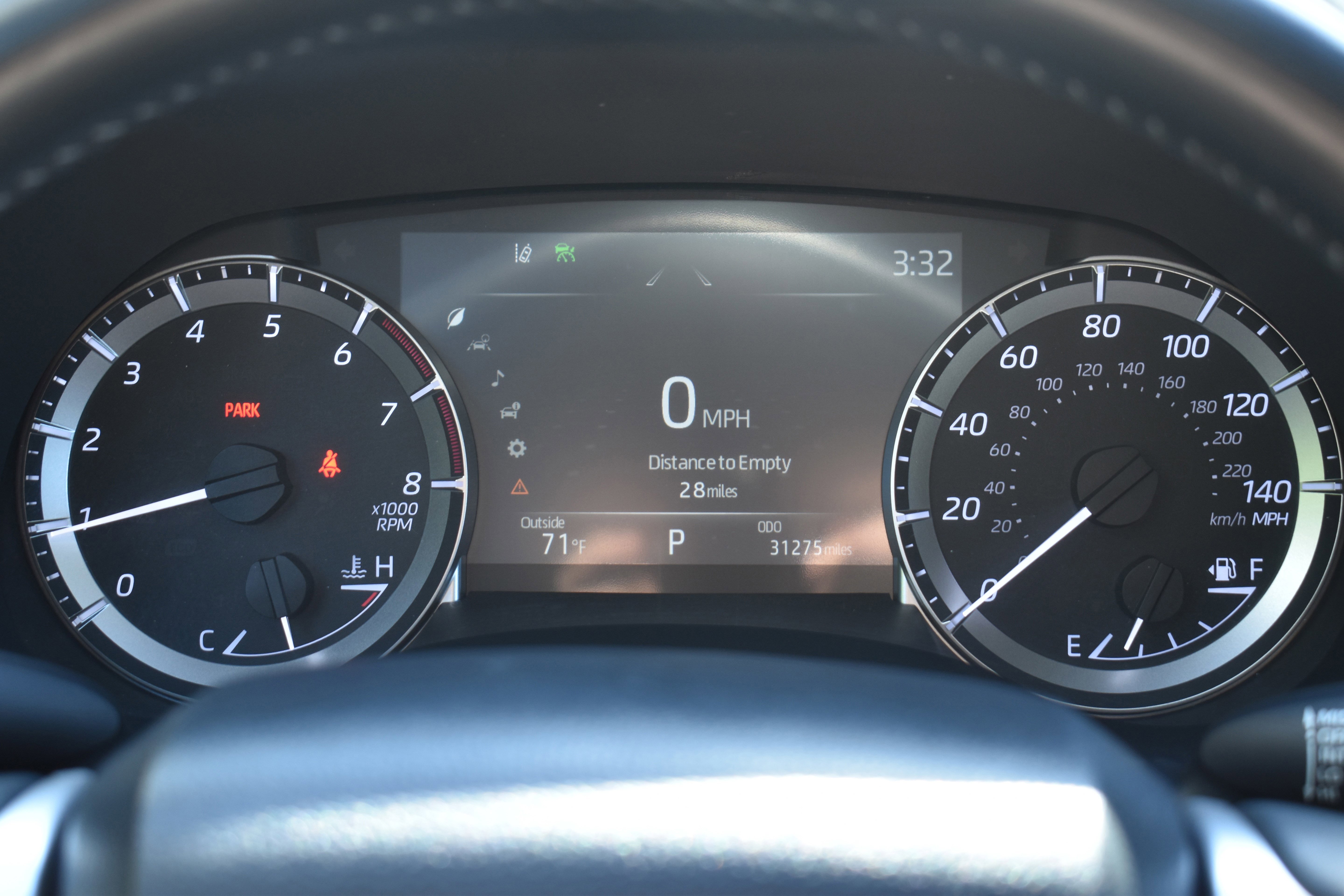 Used 2023 Toyota Highlander XLE image 30