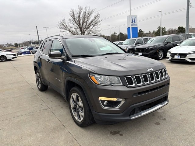 Used 2021 Jeep Compass Limited image 3